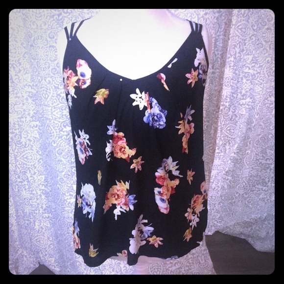 Express Tops - Express floral tank